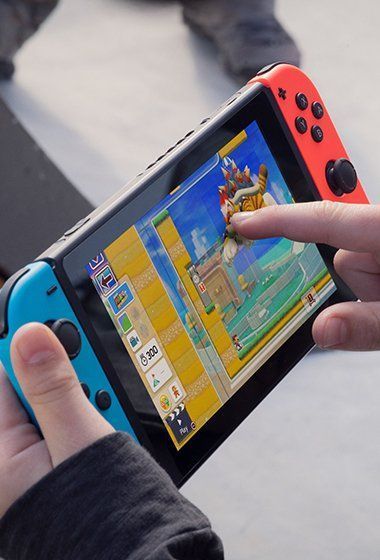 Игровая консоль Nintendo Switch (неоновый красный/неоновый синий) 45496453596 фото