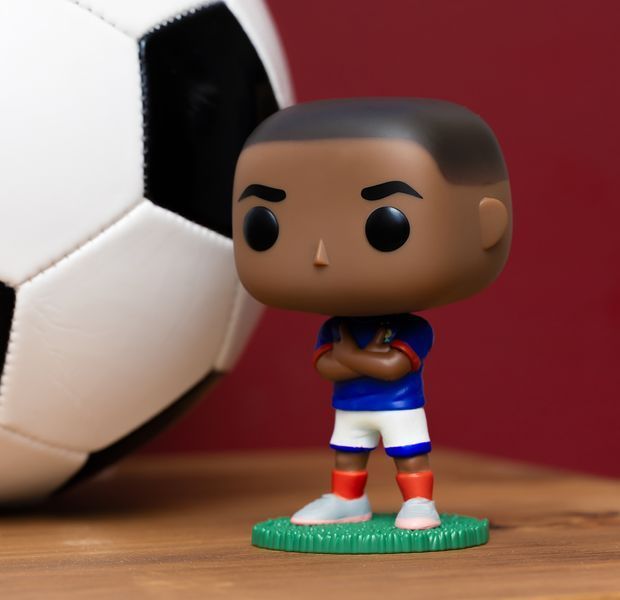 Фигурка Funko POP Football: France - Kylian Mbappe (889698927307) 889698927307 фото