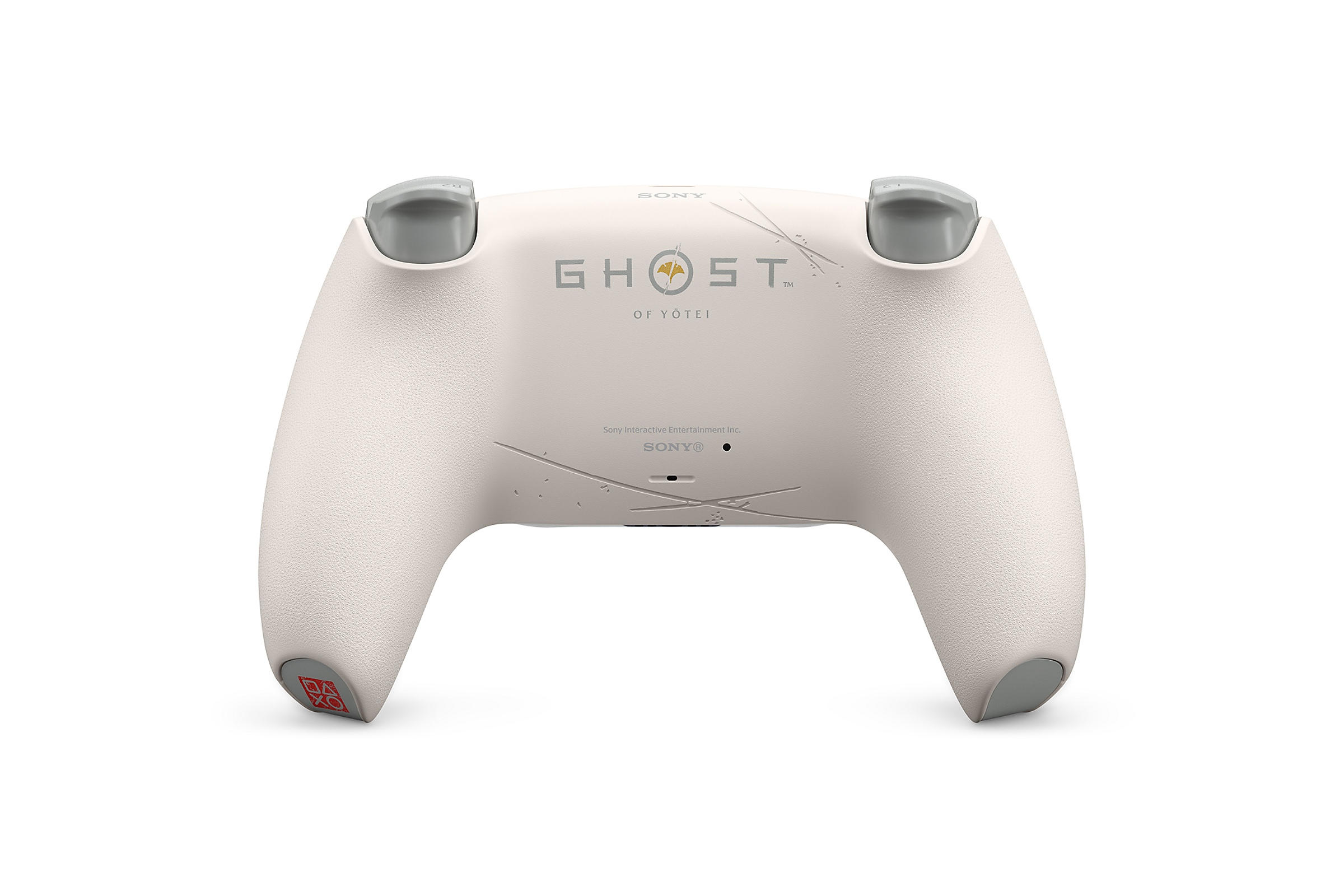 Официальная упаковка коллекционного издания контроллера Sony DualSense Ghost of Yotei